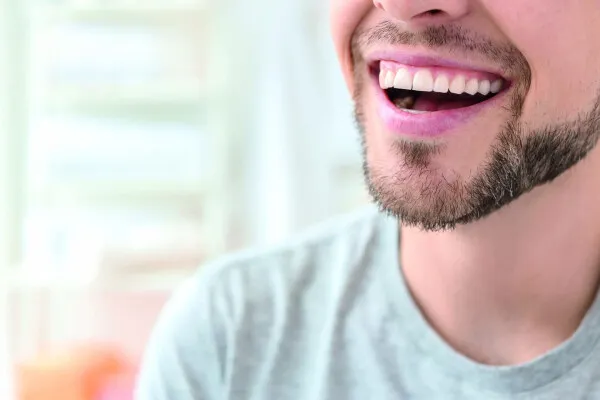 Greffe gingivale visée esthétique